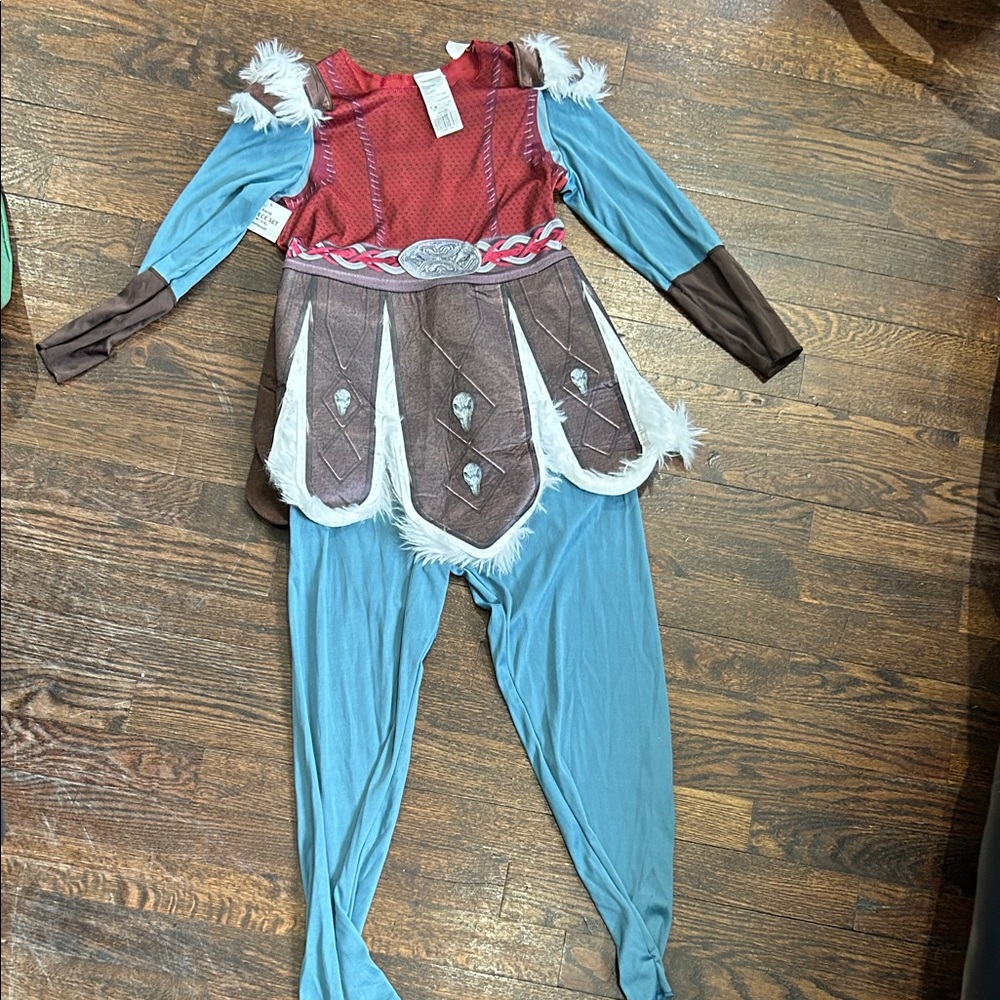 Kids Viking Warrior Costume - Red and Blue BRAND NEW size M 7/8
